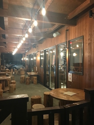 ペット同伴可のテラス席 夜景
