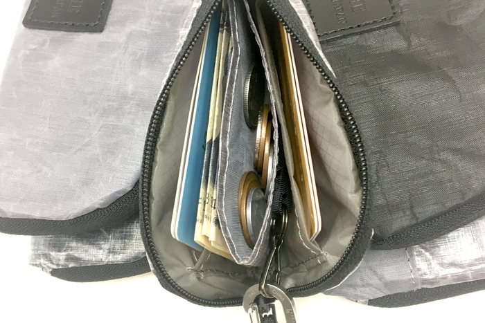 DCF HYBRID ADVANCE 内側