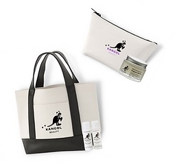 スペシャルコラボグッズ ¥ 11,000 ※500円引き ※直筆サイン入りコラボロゴステッカー付き