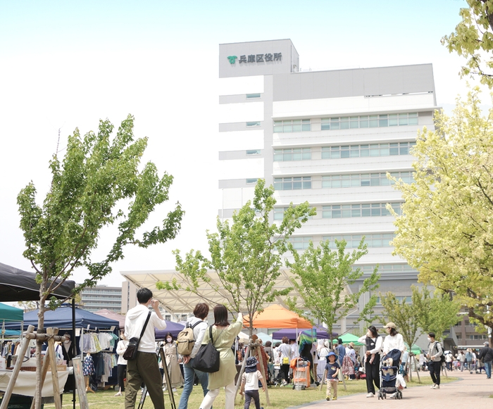 湊川公園手しごと市 会場