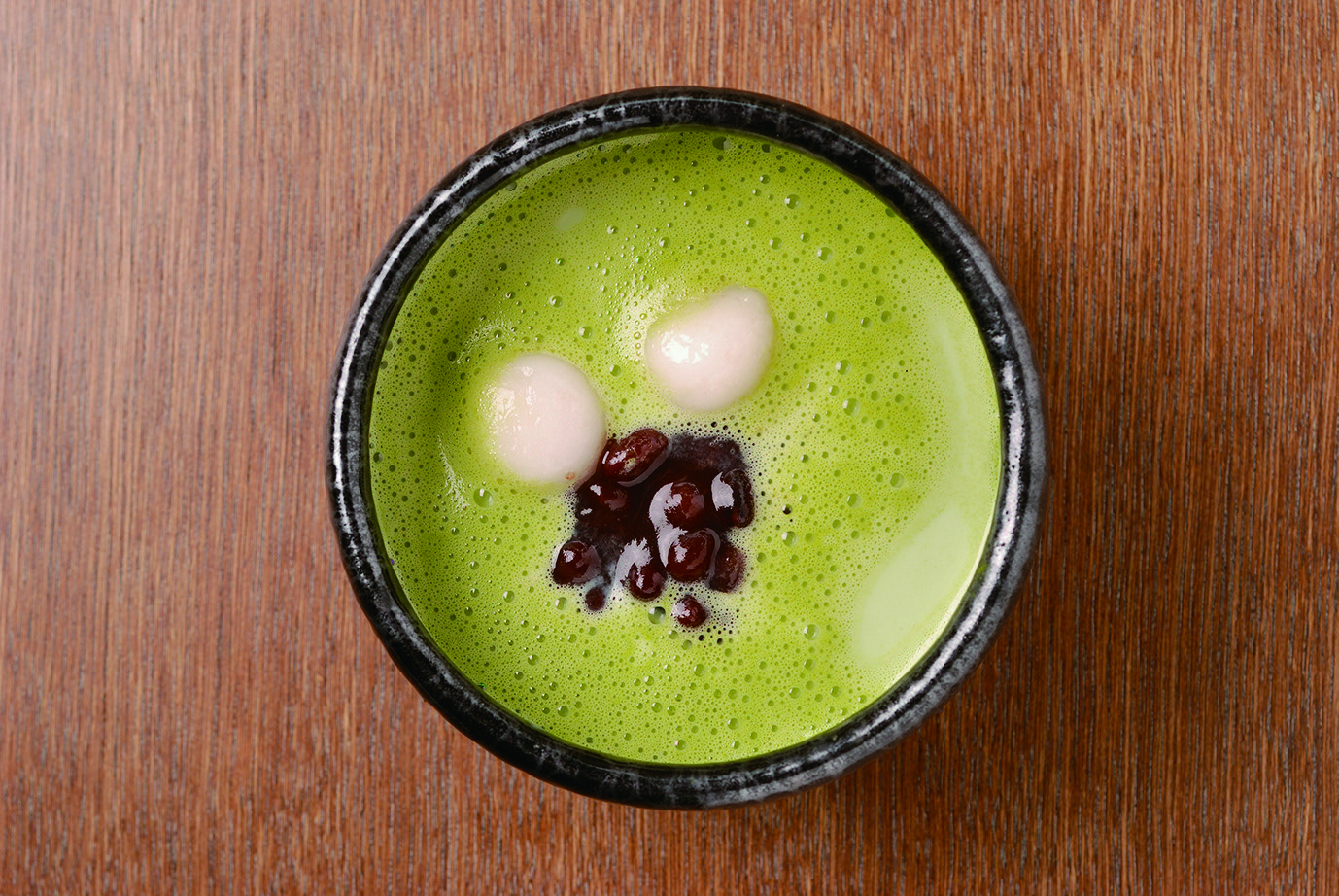 秋の京都で本格的なお抹茶を。老舗の特製オーガニック茶葉を厳選使用