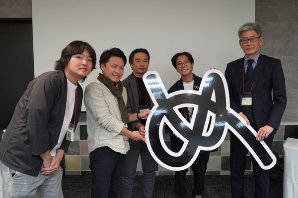 左からの山口様、 今井様、村井様、木村、平田様