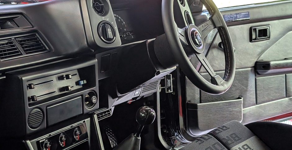 AE85_インテリア