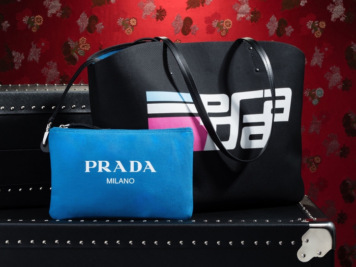 Prada 1BG220 4OMA F0RX0 