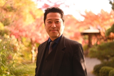 本間寿一氏