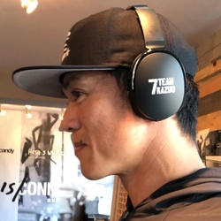 球界のレジェンド松井稼頭央が全米NO.1オーディオブランド Skullcandyとのプレゼントキャンペーンを開催！ 最新作“HESH3”の非売品モデルとサイン入りグローブを 抽選で2名様へプレゼント！