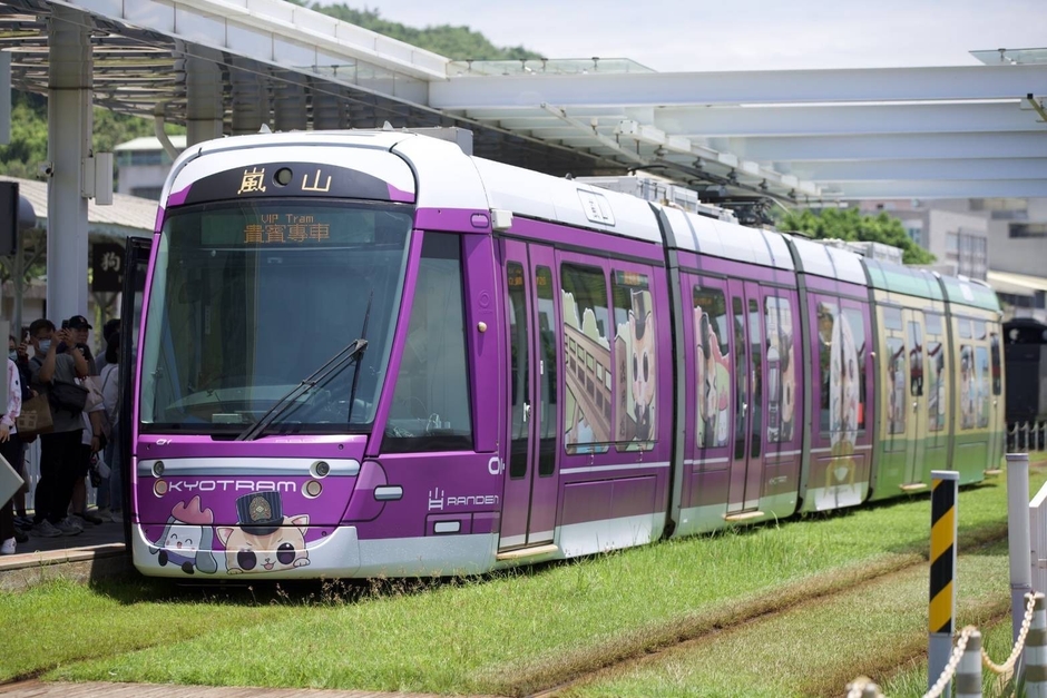 高雄メトロのラッピング電車（５月３１日（土）撮影）