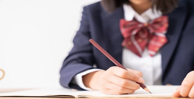 年内入試拡大で“学力不足・進学ミスマッチ”が深刻化
受験生と大学をつなぐ「年内入試ナビ」
利用者数が前年比11倍に急増　　