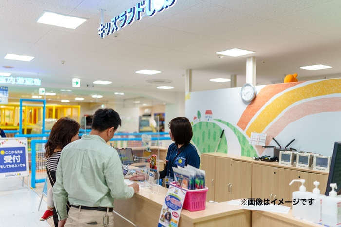 親子で夢中になるユニークでスペシャルな室内遊園地