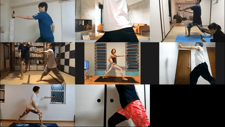 スタッフ内デモの様子1