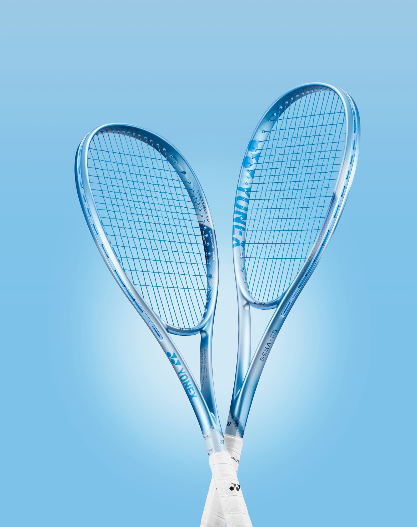 「心奪われる洗練された弾きとマイルドな打球感」 ソフトテニスラケット 新「VOLTRAGE5シリーズ」 2026年3月上旬より発売