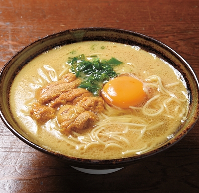 うに玉とろみそラーメン(1,680円)
