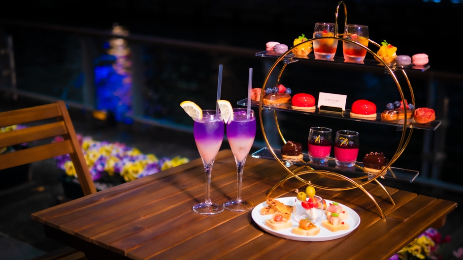 日本初、真夜中に楽しめるミッドナイトティー