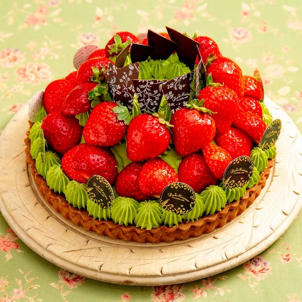 あまおうと八女抹茶ティラミスクリームのタルト