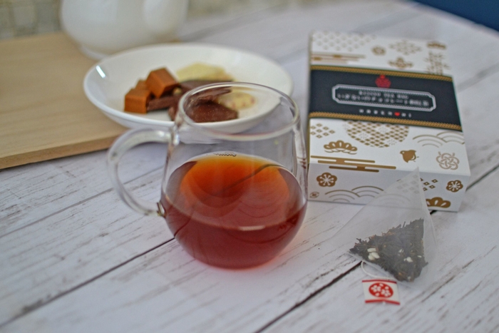 いざないのチョコレート和紅茶