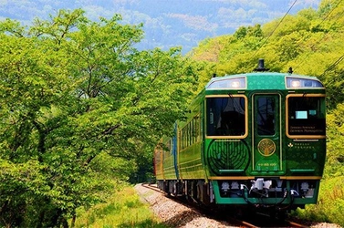 観光列車名の検索数、年間ベスト10を阪急交通社が発表！ ～「四国まんなか千年ものがたり」が初登場！ 「アンパンマン列車」「トーマス号」なども人気～