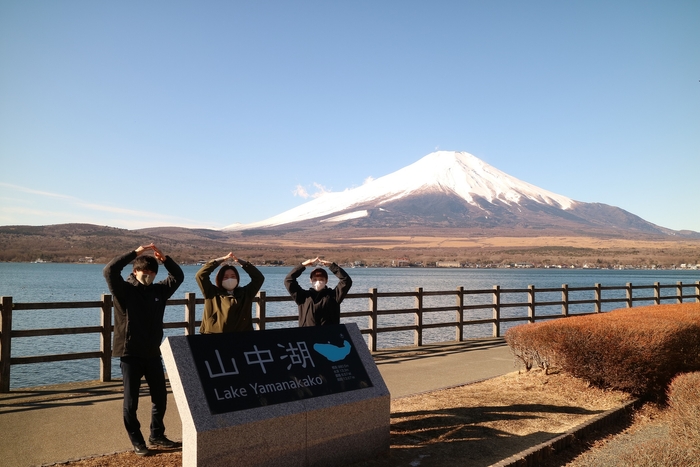 山中湖畔でのベストショットを募集中