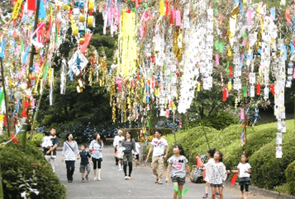 七夕飾り（過去開催の様子）