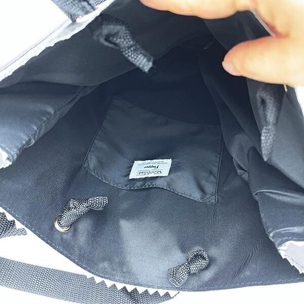 トムジェリのバッグ