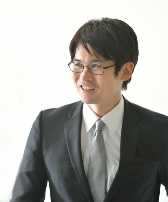 石井裕明氏