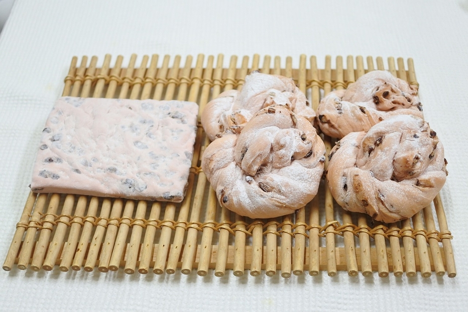 桜色のもちっと小豆シート