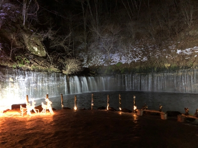 軽井沢白糸の滝真冬のライトアップ(1)