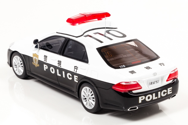 1/18 トヨタ クラウン 2011 警視庁地域部自動車警ら隊車両:左後