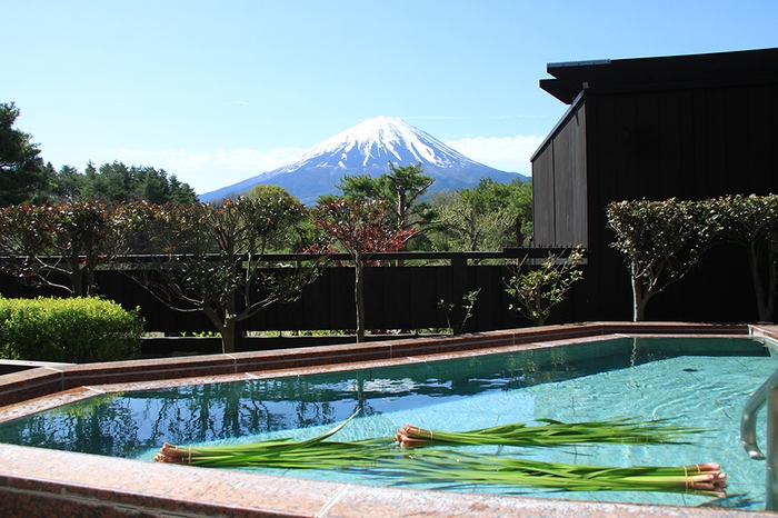 富士山の眺望が抜群の「パノラマ風呂」