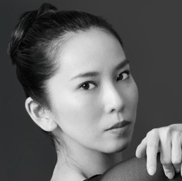 浅川紫織