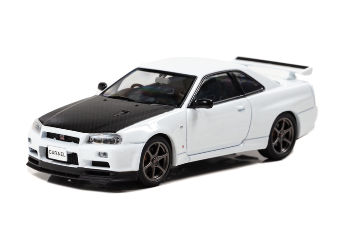 1/43 日産 スカイライン GT-R VspecII N1 (BNR34) 2000 White:左前