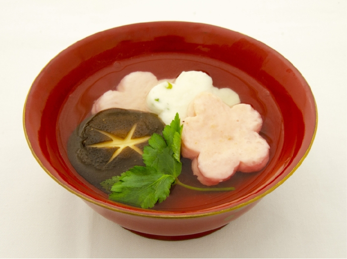 紅白花しんじょ鯛と鱧〔調理例:お吸い物〕