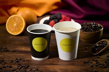 【ローソン】1杯のコーヒーが未来をつくる！全国54店舗で展開の「MACHI café＋」にて
生産者と子どもたちを支援する「エチオピア シダマ」発売