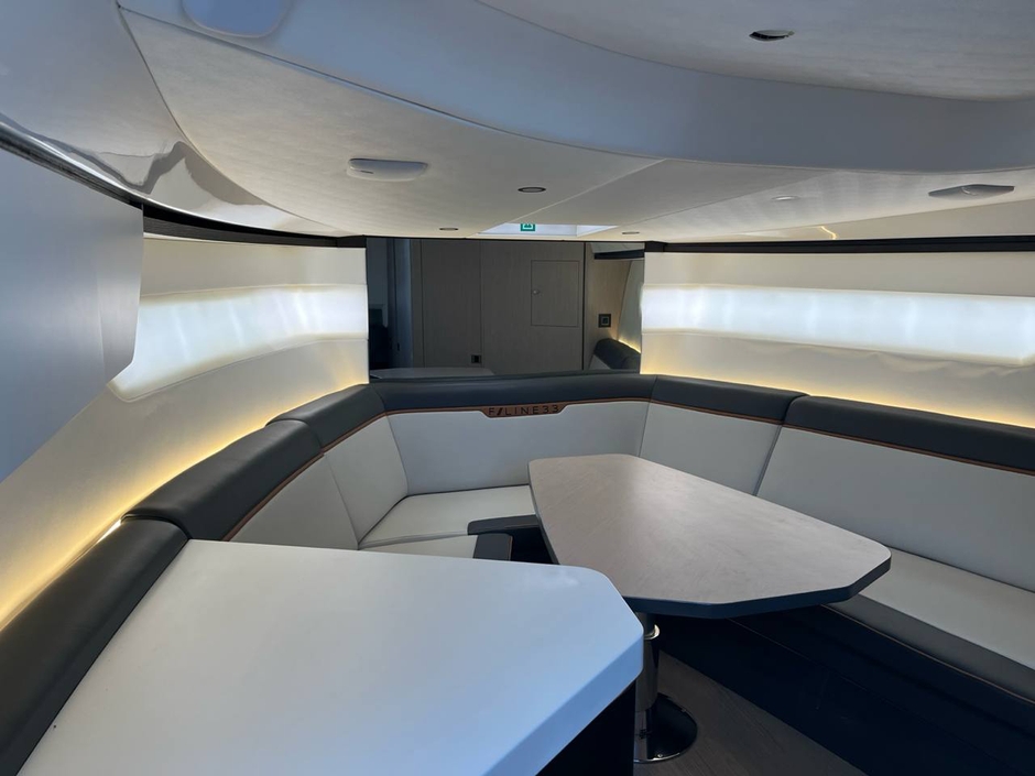 フェアライン33