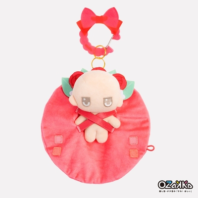ぬいを固定する「シートベルト」＆マジックテープ