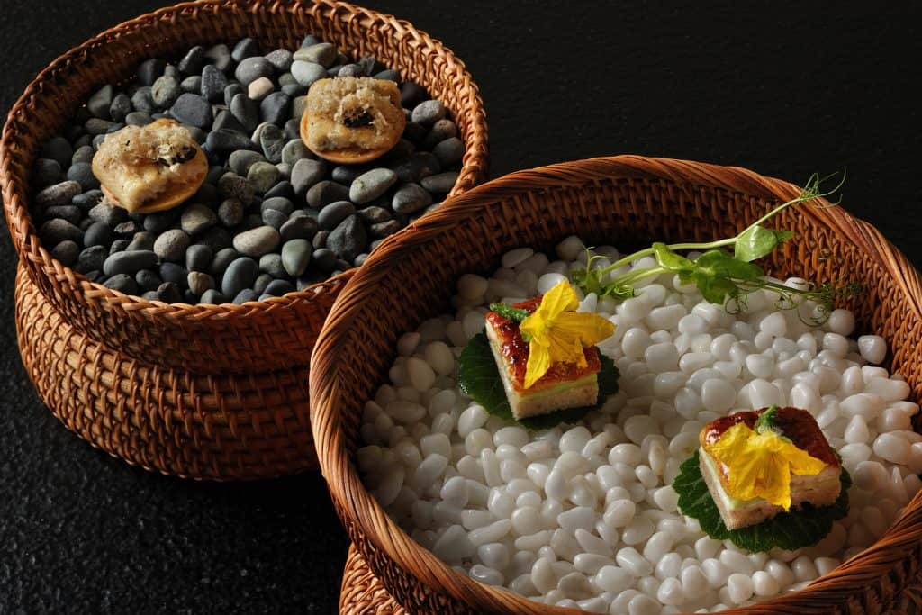 【星のや東京】発酵食品とフレンチの融合を楽しめる独創的な夏のコースメニュー「Nipponキュイジーヌ ~発酵~」提供|期間:2022年7月4日~