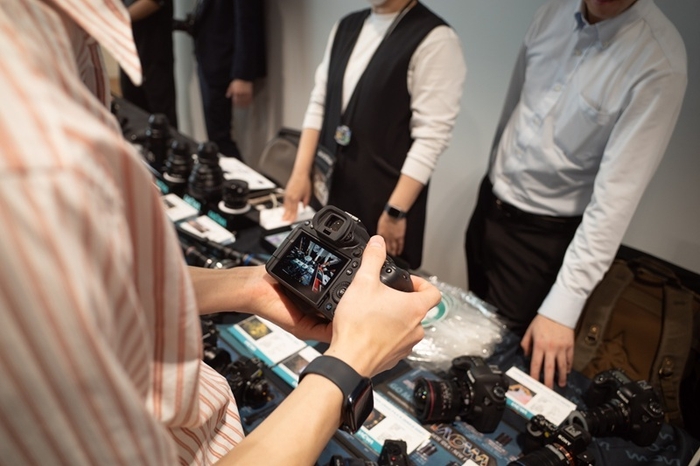 東京工芸大学「写真機材展2025」の様子