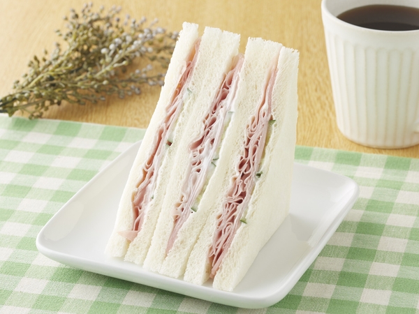 ジューシーハムのサンド増量(画像はイメージです。)