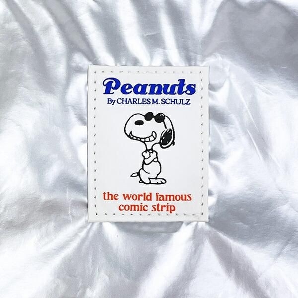 スヌーピーのメタリックバッグ