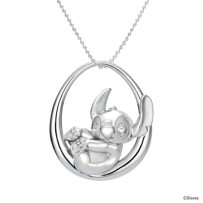 “「スティッチ」といつも一緒にいたい”との想いでオーダーいただいたネックレス。