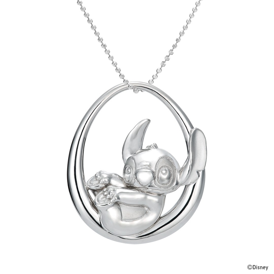 “「スティッチ」といつも一緒にいたい”との想いでオーダーいただいたネックレス。