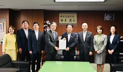 特別区長会有志と金子恭之国土交通大臣