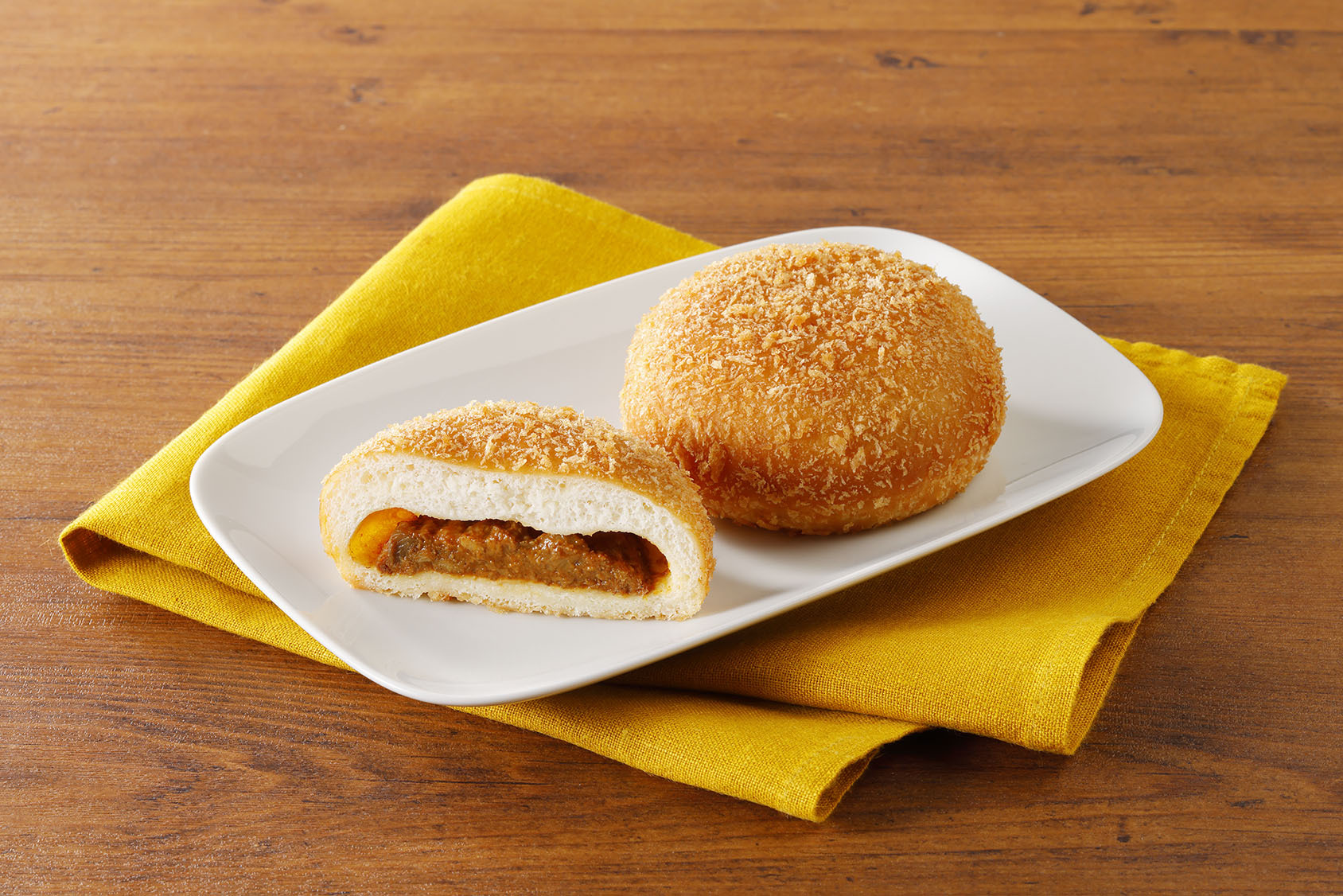 京大カレー部共同開発 こだわりカレーパン(淡路島産玉ねぎ)