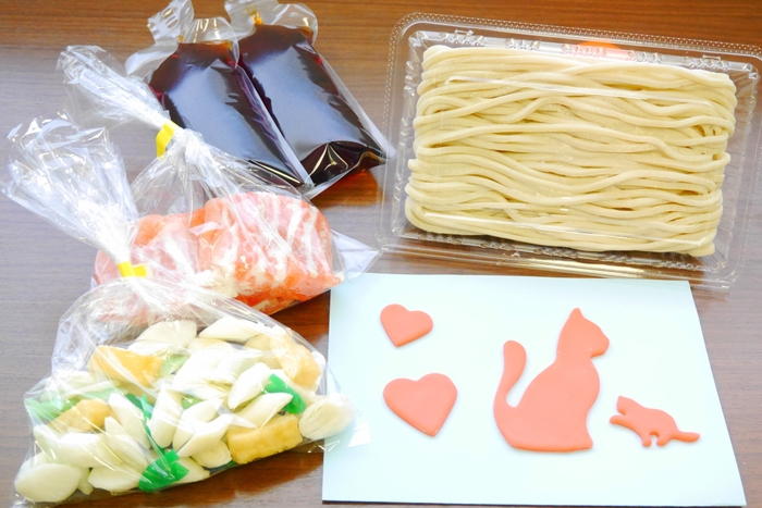 猫うどん お土産