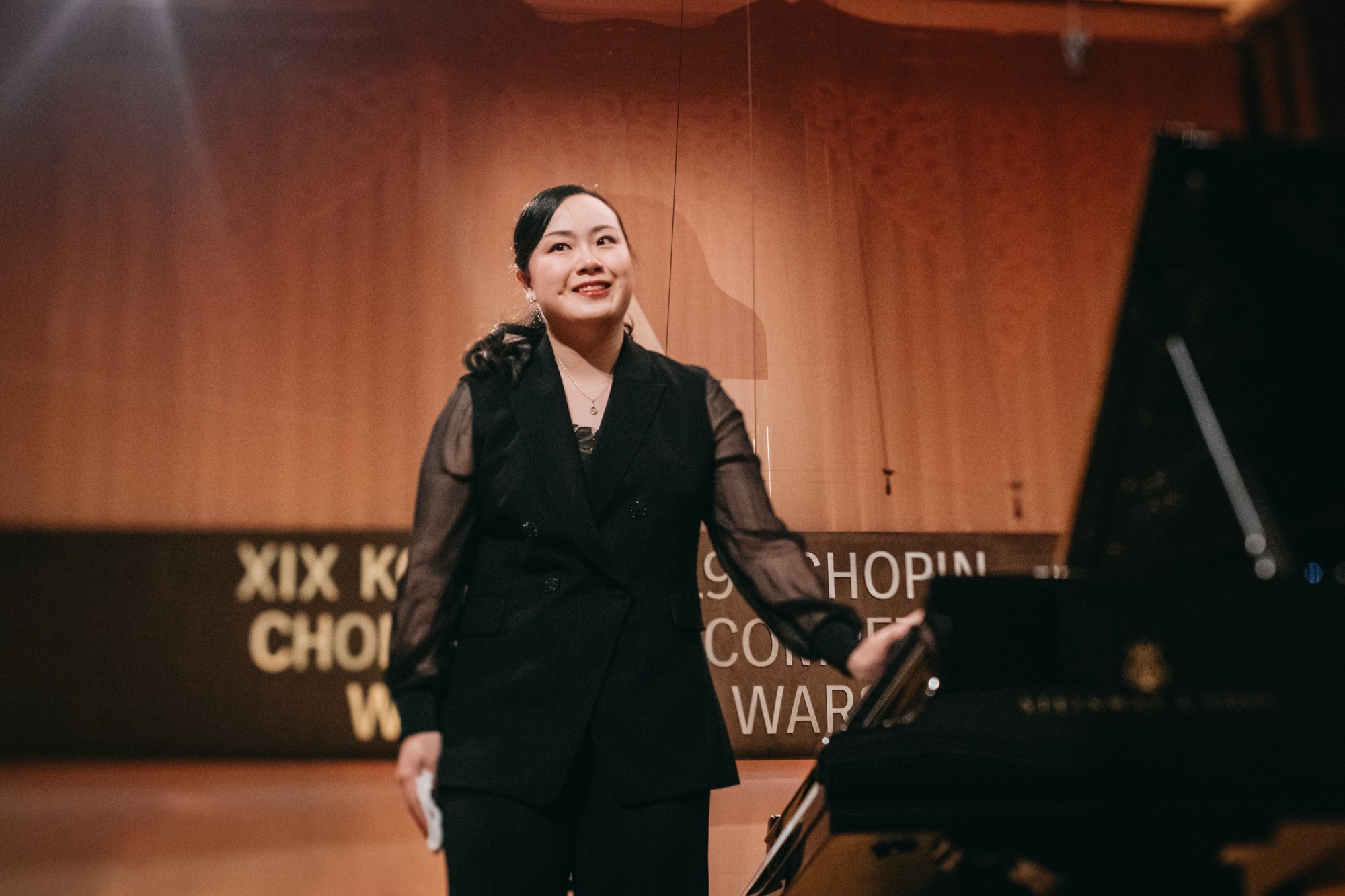 (C)Wojciech Grzedzinski