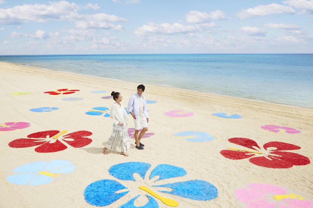 【リゾナーレ小浜島】白砂のビーチでお花見気分を楽しめるイベント 「花咲くビーチ」初開催｜期間：2020年4月20日〜5月31日