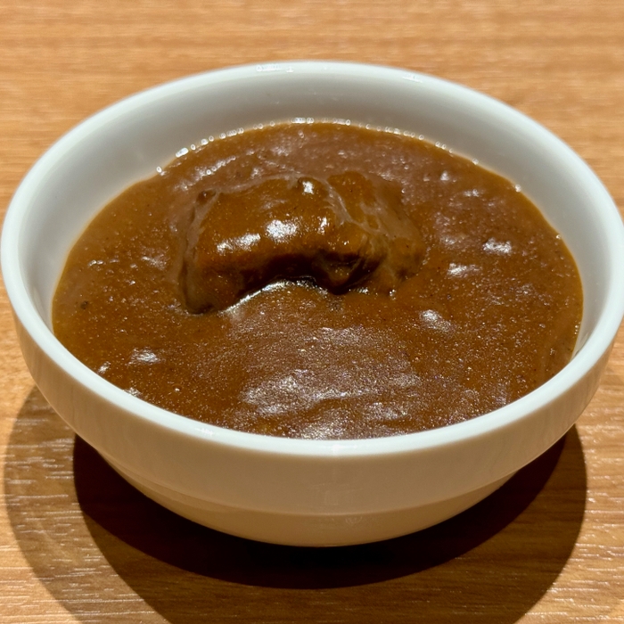 ひとくち牛すじカレー