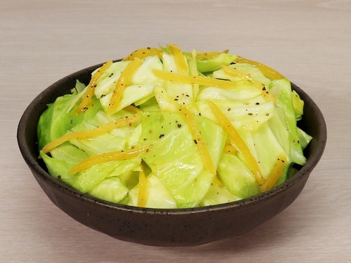 生姜たっぷり!キャベツのおつまみサラダ