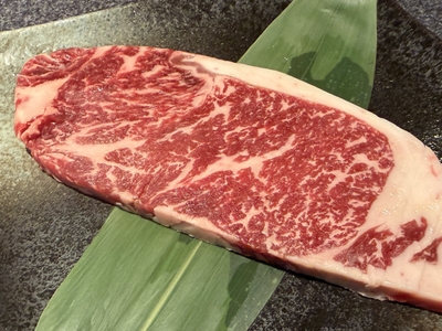 氷室熟成サーロインステーキ