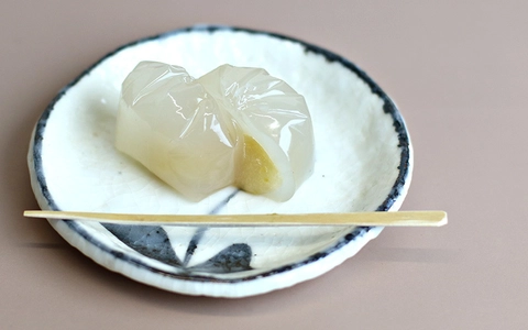 ～京焼晋六窯×鶴屋光信 京都を楽しむ和菓子セット 11/26 10時販売開始～ ～京都の伝統工芸を身近にお楽しみ下さい～