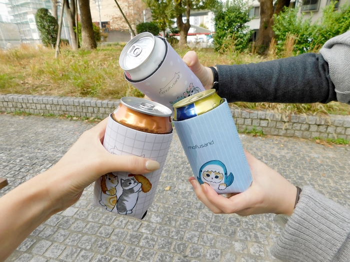 缶カバーをつけて乾杯!
